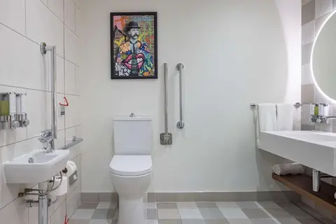 Hampton by Hilton London Waterloo in Londen — foto 21