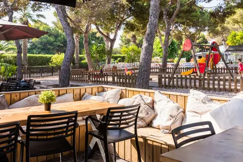 Holacamp Sitges Garrofer in Sitges — foto 5