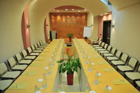 MonarC Hotel in Tirana, foto 19