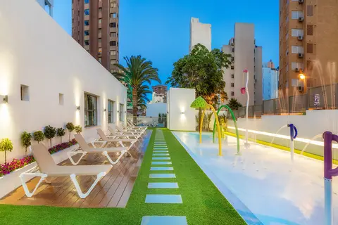 RH Princesa Hotel & SPA in Benidorm — foto 2