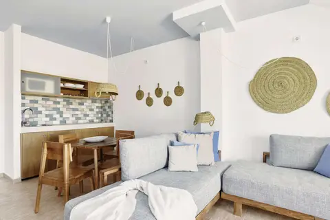 Castavi in Es Pujols — foto 7