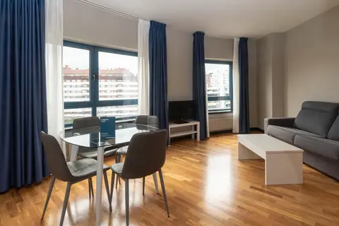 Aparthotel Campus in Oviedo — foto 5