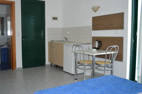 Triantafillas Apartments in Αφάντου — foto 22
