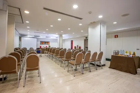 Leonardo Hotel Madrid City Center in Madrid — foto 11