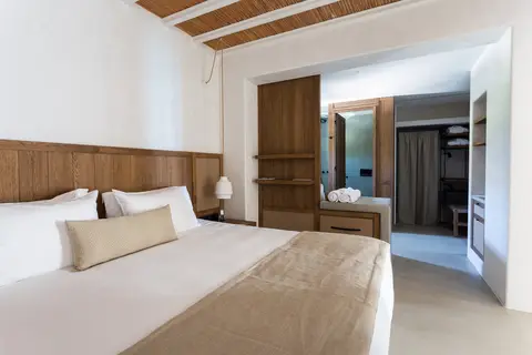Branco Mykonos in Πλατύς Γιαλός — foto 5