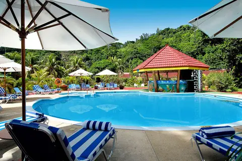 Berjaya Praslin Resort in Baie Sainte Anne Praslin