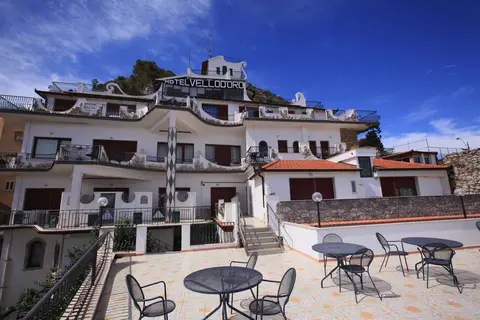 Vello d'Oro in Taormina