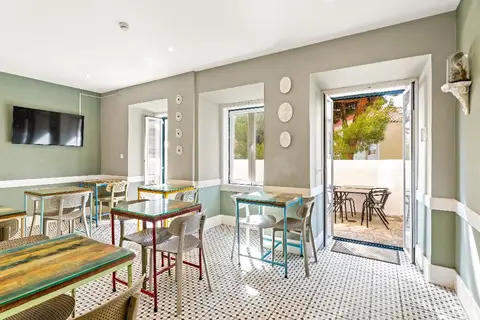 Casa do Jasmim Boutique Guesthouse in Almada — foto 19
