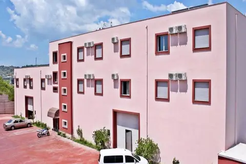 Aurelis Hotel in Tirana