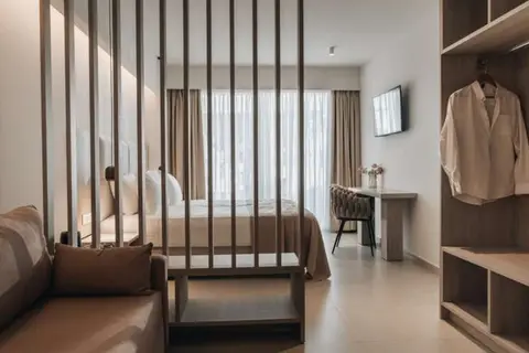 Golden Coast Suites in Δημοτική Ενότητα Αρκαδίων — foto 2