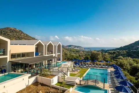 T Hotel Premium Suites in Vlichada, foto 12