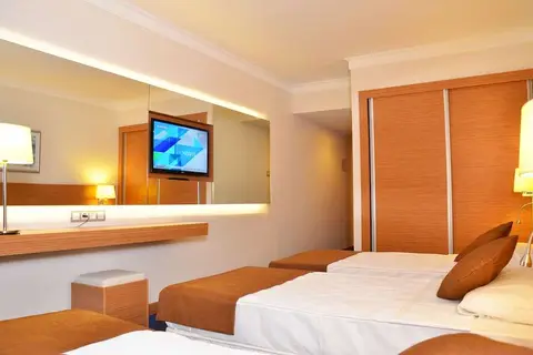 Hotel Grand Efe in Menderes — foto 28