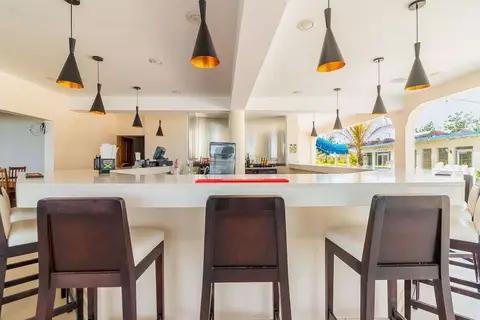 Travellers Beach Resort in Sandals Negril Beach Resort & Spa — foto 9