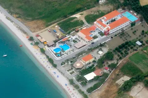 Zefiros Beach in Δημοτική Ενότητα Βαθέος
