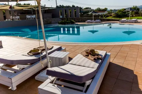Picture Suites in Άγιος Στέφανος — foto 4