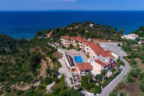 Matilda Hotel in Vasilikos — foto 11
