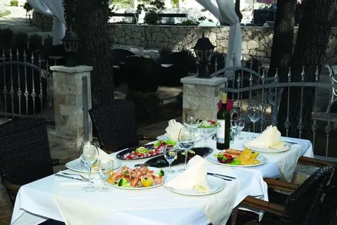 Matilde Beach Resort in Cres — foto 16