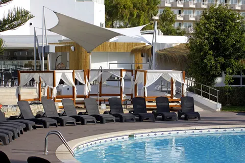 BG Pamplona in Palma de Mallorca — foto 10