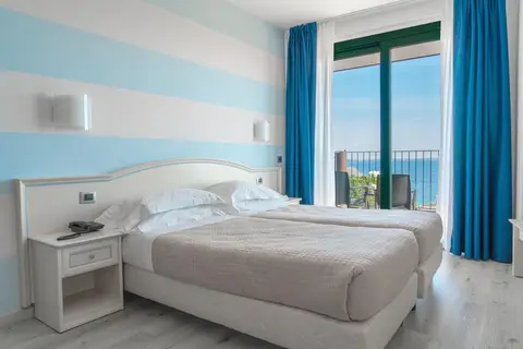 Hotel Riva del Sole - Adults Only in Moniga del Garda — foto 2