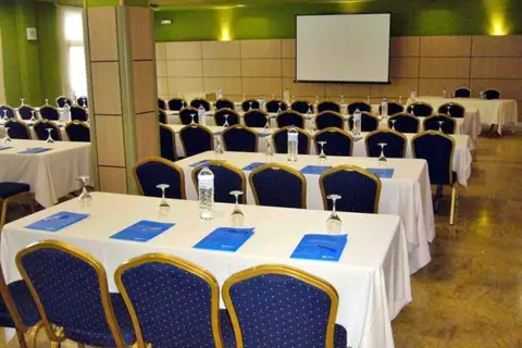 Hotel Silvota in Llanera — foto 15