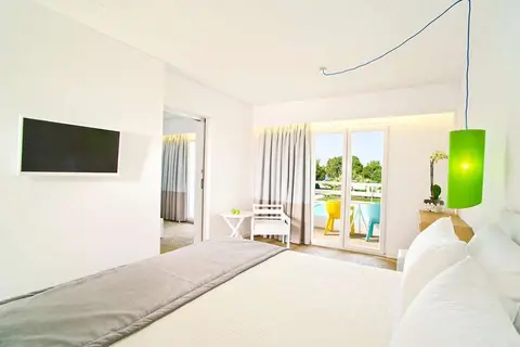 Marathon Beach Resort in Νέα Μάκρη — foto 24