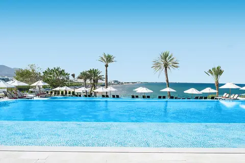 Crowne Plaza Muscat in السيب — foto 26