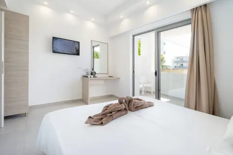 Stamos Hotel in Faliraki — foto 15