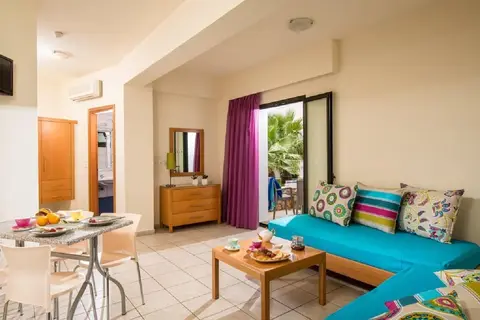 Kristalli Hotel Apartments in Δημοτική Ενότητα Μαλίων — foto 29