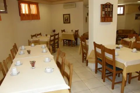 Megim Hotel in Παλαιόχωρα — foto 29
