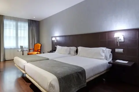 Iberik Santo Domingo Plaza Hotel in Oviedo — foto 5