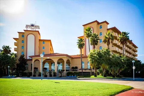 Ohtels la Hacienda in Vila-seca — foto 6