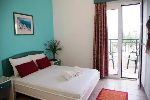 Theoni Apartment in Δημοτική Ενότητα Μαλίων — foto 12
