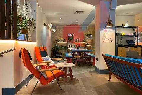 The Corner Hotel, London City in Londen — foto 6