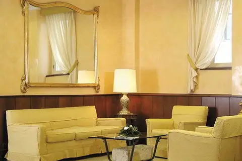 American Hotel in Pozzuoli — foto 9