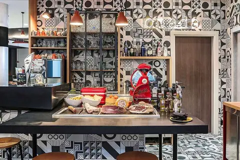 Ibis Styles Barcelona City Bogatell in Barcelona — foto 9