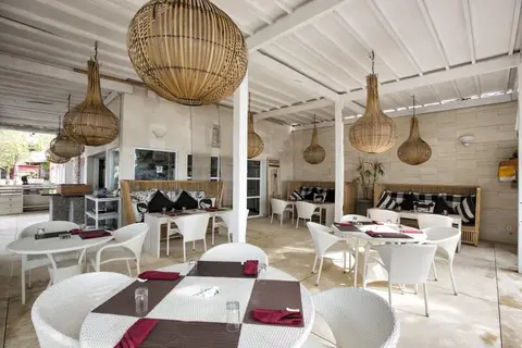 Segara Village Hotel in Denpasar — foto 10
