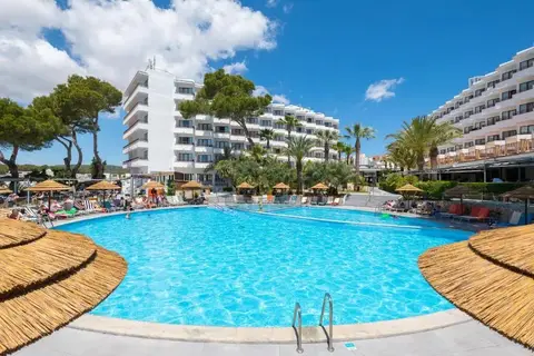 Leonardo Royal & Suites Hotel Ibiza Santa Eulalia in Santa Eulària des Riu