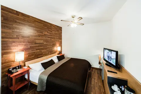 Hotel Archibald At The Charles Bridge in Praag — foto 17