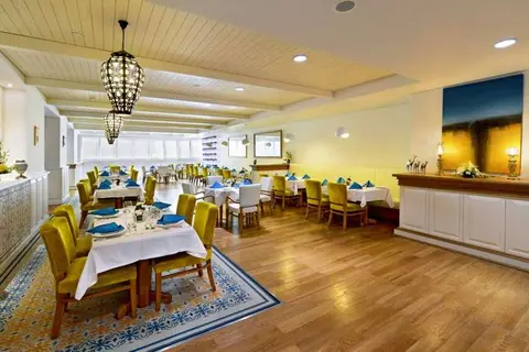 The Tower Plaza Hotel Dubai in Dubai — foto 15