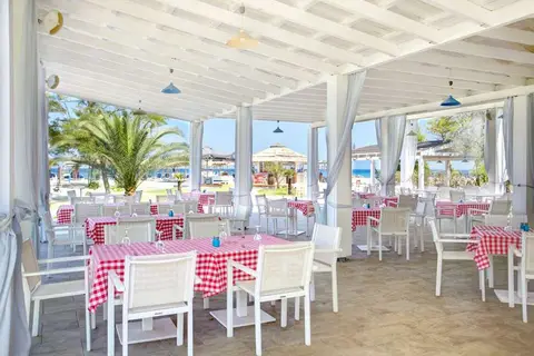Olympian Bay Grand Resort in Λεπτοκαρυά — foto 27