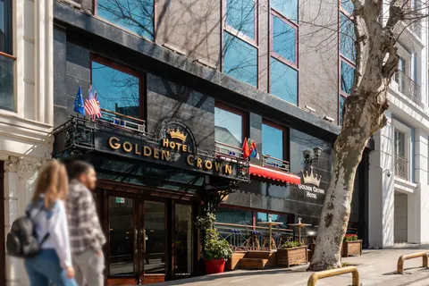 Golden Crown foto 21