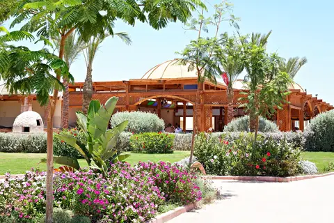 Three Corners Sunny Beach Resort in الاحياء — foto 10