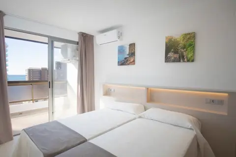 Aparthotel BCL Levante Lux in Benidorm — foto 12
