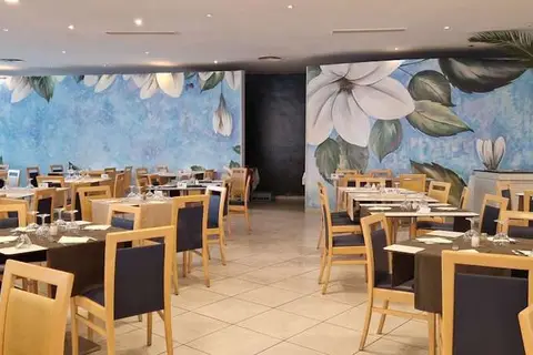 Hotel Sentido Phenicia in منارة الحمامات — foto 6
