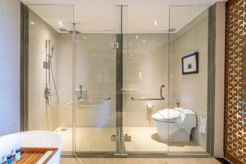 VOUK Hotel & Suites Bali in Kuta Selatan — foto 4