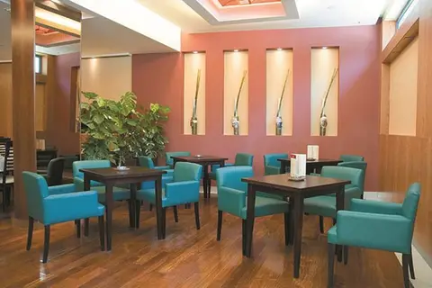 Turim Europa Hotel in Almada — foto 9