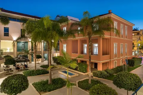 Trianon Luxury Apartments & Suites in Chania — foto 9
