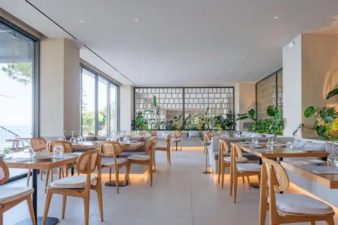 Akrotiri Beach Hotel in Palaiokastritsa, foto 6