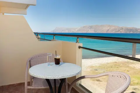 Sunny Bay in Kissamos — foto 11