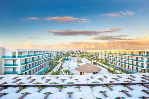 Serenade Punta Cana in Salvaleón de Higüey — foto 24